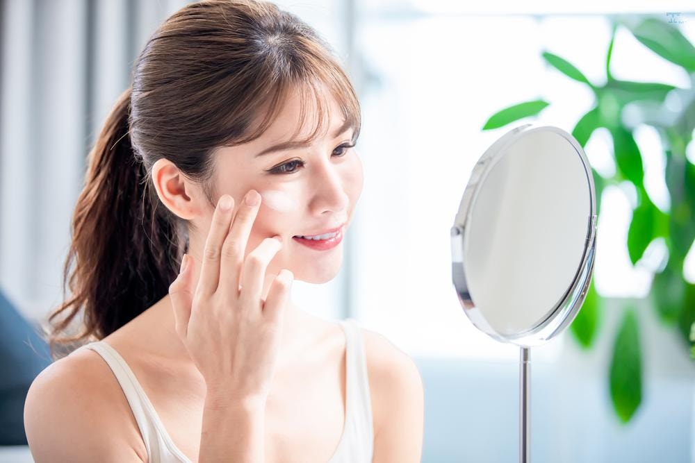 Kem dưỡng ẩm trước khi trang điểm - Bí quyết cho lớp nền hoàn hảo