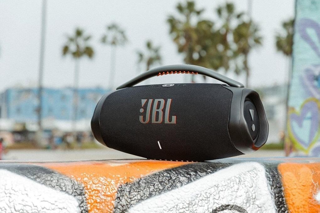 JBL Boombox - Âm thanh chất lượng với tính năng và công nghệ hàng đầu