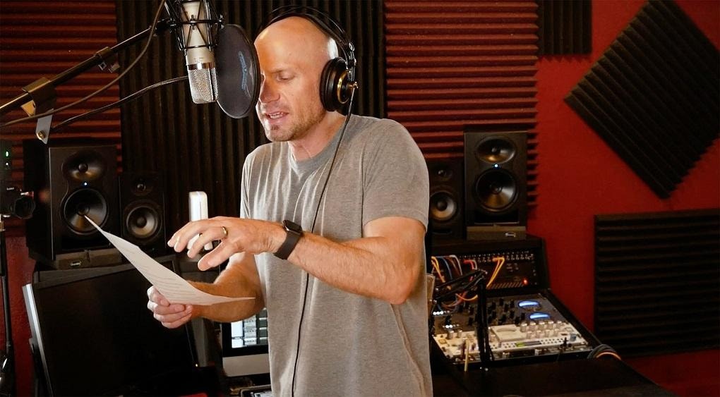 Giải thích và phân tích chi tiết về "Vocal" và sự khác biệt so với "Singer"