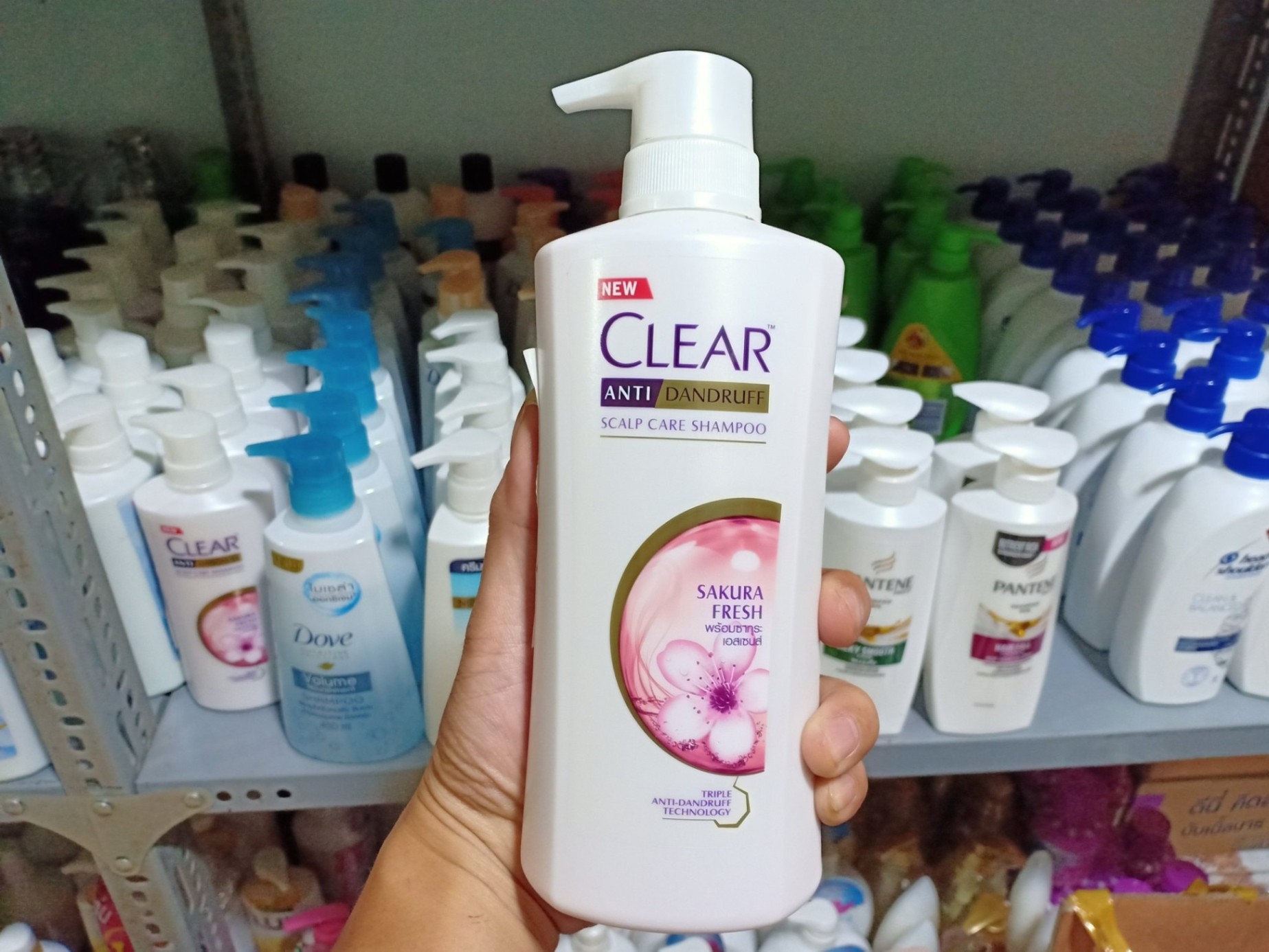 Tìm hiểu về dầu gội Clear: Nguồn gốc, công dụng và ưu điểm