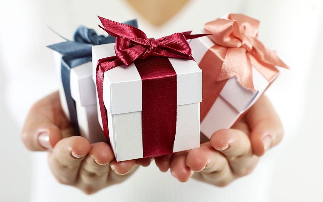 Hộp quà 8/3 – Gợi ý những món quà tinh tế, ý nghĩa dành tặng phái đẹp