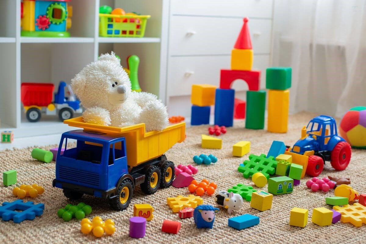 10 món đồ chơi phát triển trí tuệ cho bé thông minh, sáng tạo hơn