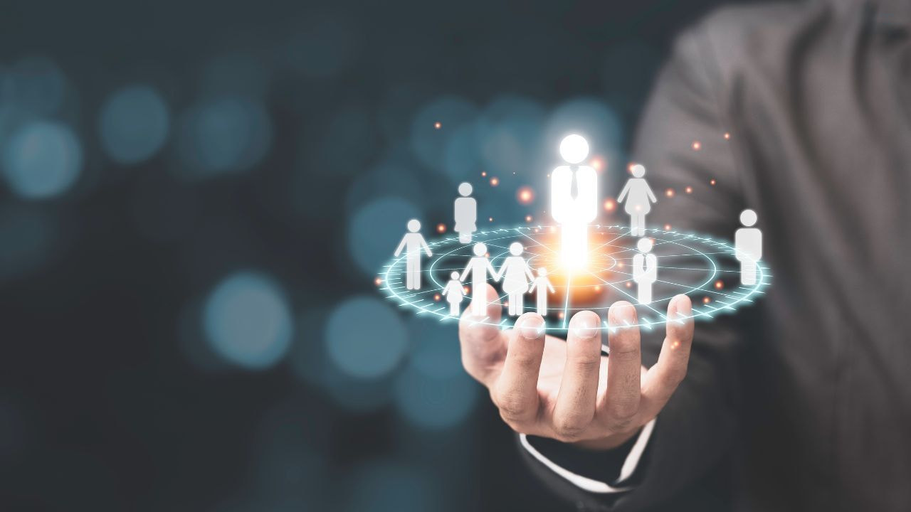 Customer centric là gì? Vì sao tạo lợi thế cạnh tranh bền vững?