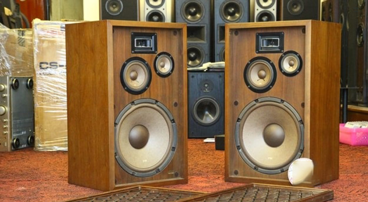 Loa-Pioneer-co-tot-khong-So-sanh-voi-Sony-JBL-va-Yamaha_loa-pioneer-1-Tmark.jpg