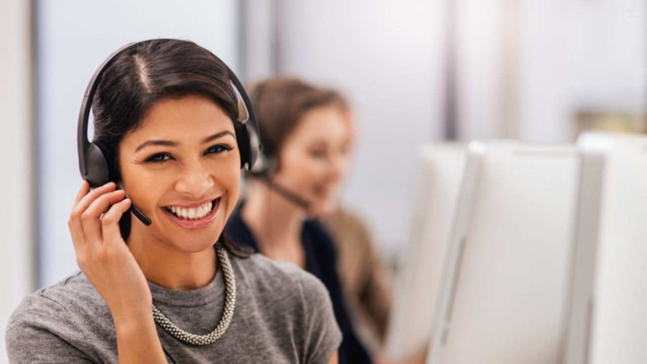 Khách hàng B2B sử dụng website để tự chọn sản phẩm và đặt hàng