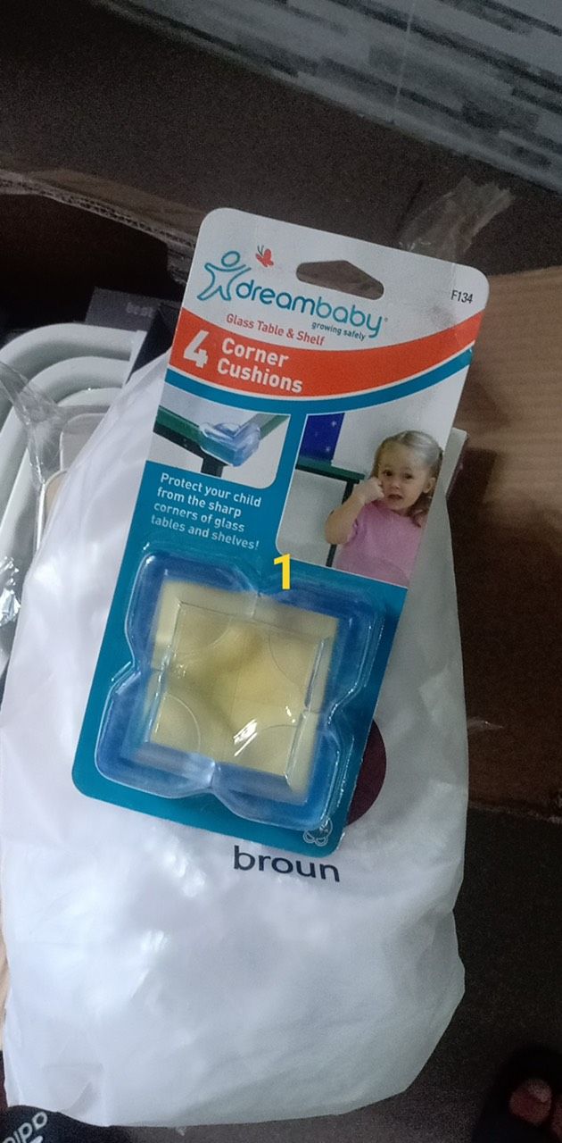 Bộ 4 cái bịt góc bàn dream Baby (Kiện 300 bộ)