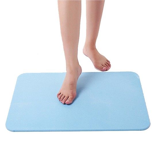Thảm đá siêu thấm Nhật Bản xanh dương không hoạ tiết (Kiện 300 thảm)
