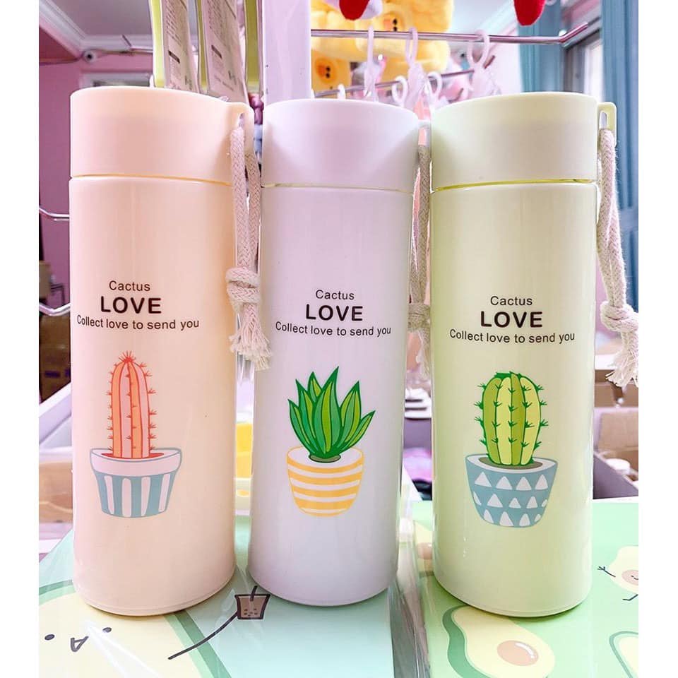 Bình nước thủy tinh bọc nhựa chữ love 400ml – họa tiết màu ngẫu nhiên Tmark (Kiện 80 cái) (đi từ 10k)