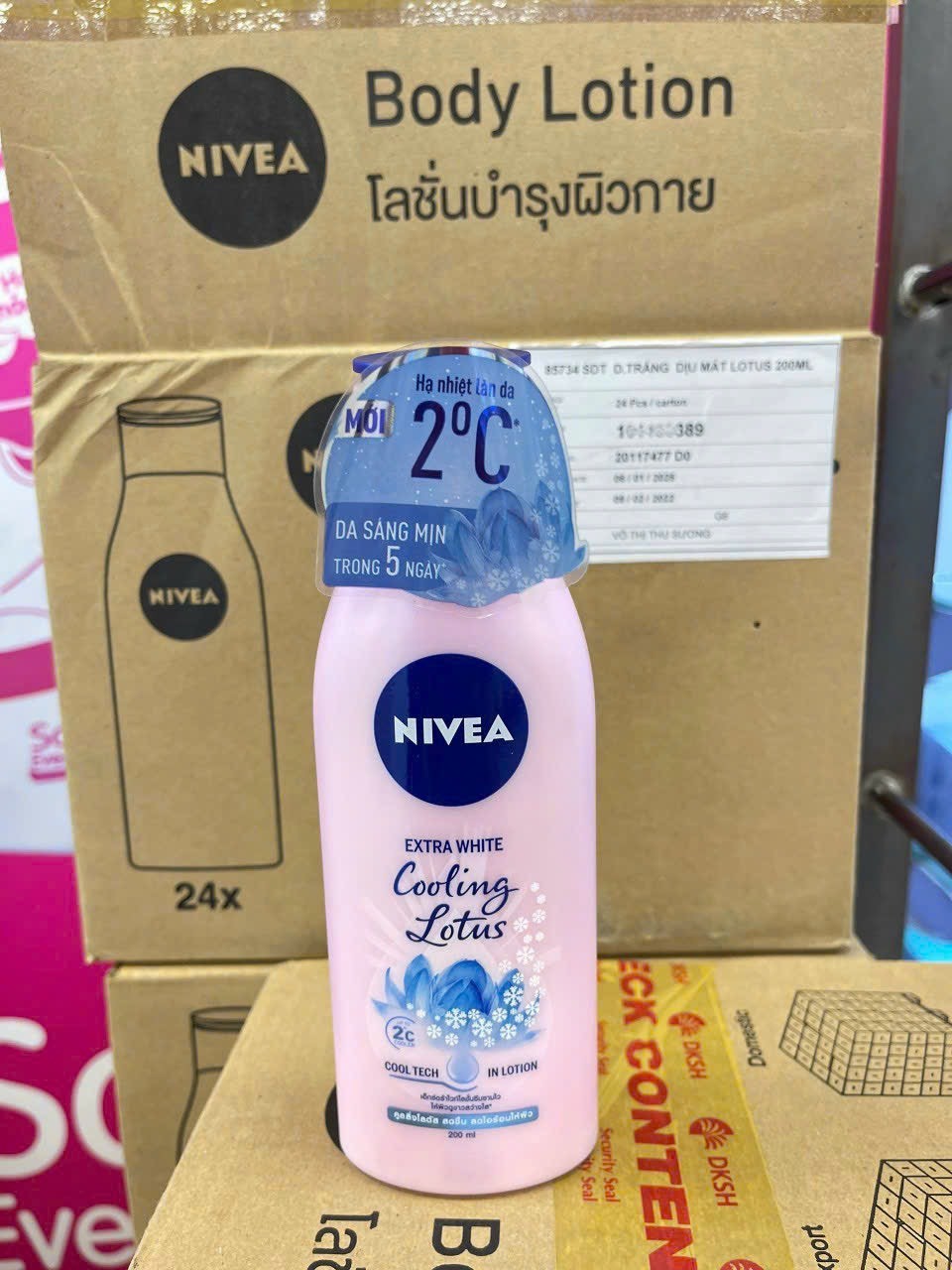 Sữa dưỡng thể Nivea - Nuôi dưỡng làn da mịn màng và khỏe mạnh Tmark (Kiện 200 chai)