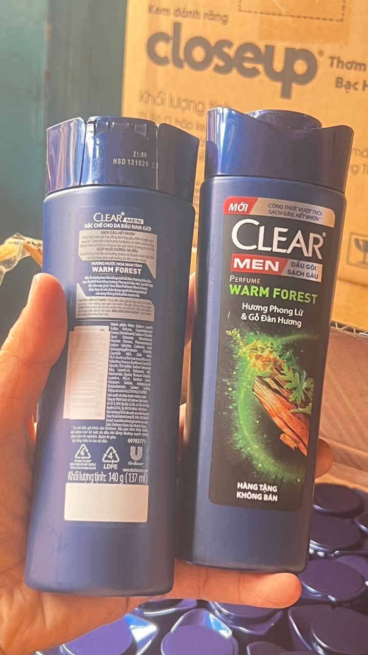 Dầu gội sạch gàu Clear 140g (Kiện 52 chai)