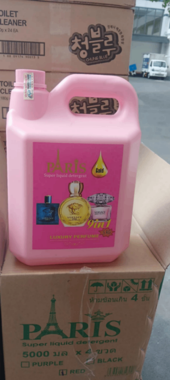 Thùng 4 can nước giặt xả quần áo Paris gold 5L (màu đỏ) (đi từ 10t)