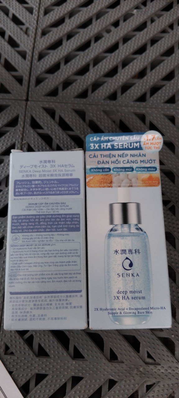 Hàng nhật- Senka cấp ẩm chuyên sâu 3X HA 30ml