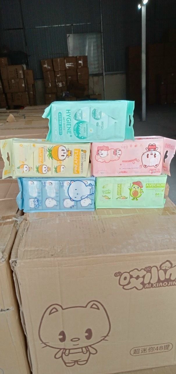 Thùng 48 gói khăn ướt bỏ túi Tmark (Kiện 10 thùng)