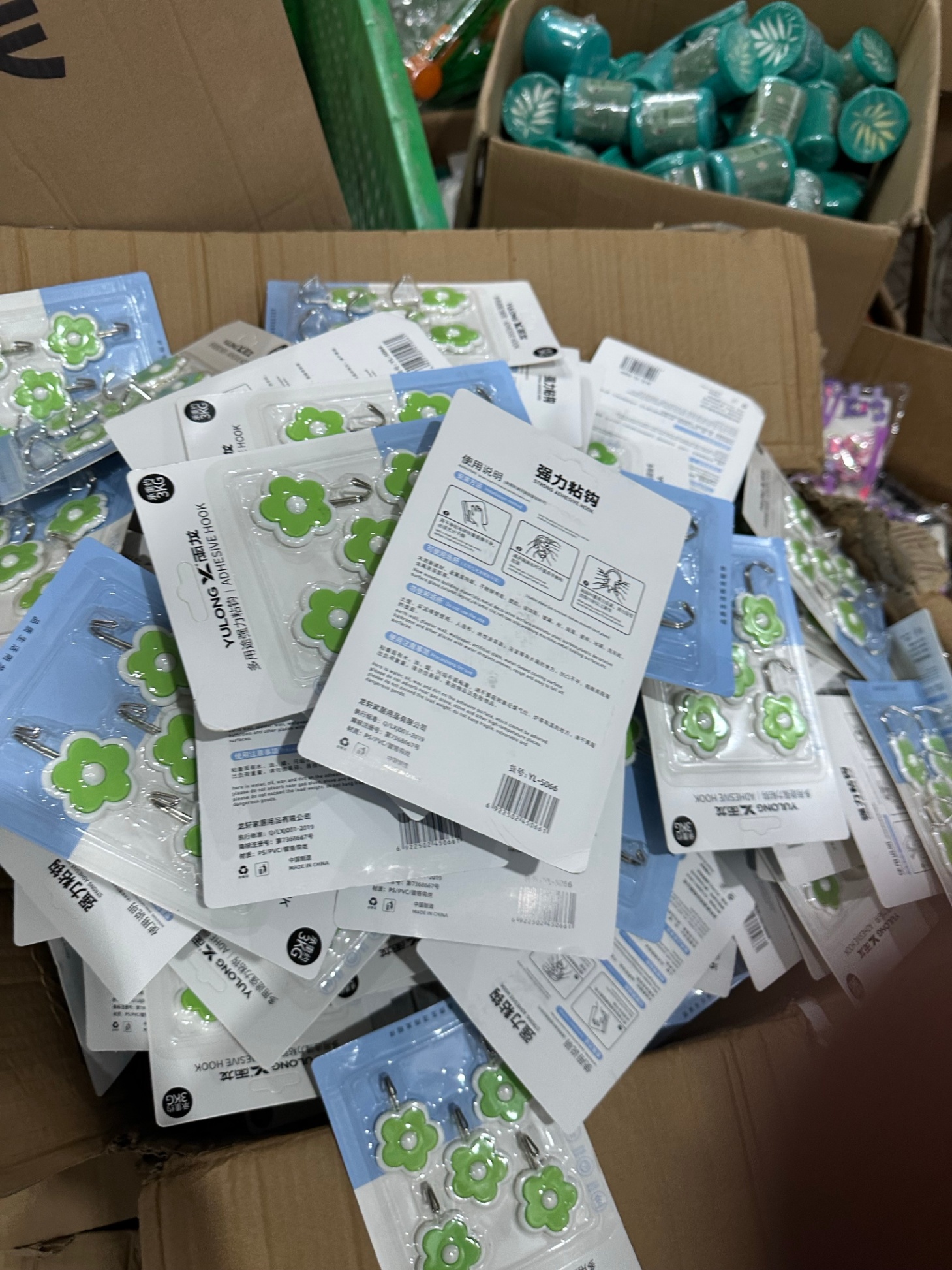 Móc dán tường yulong hình hoa (kiện 500 cái)