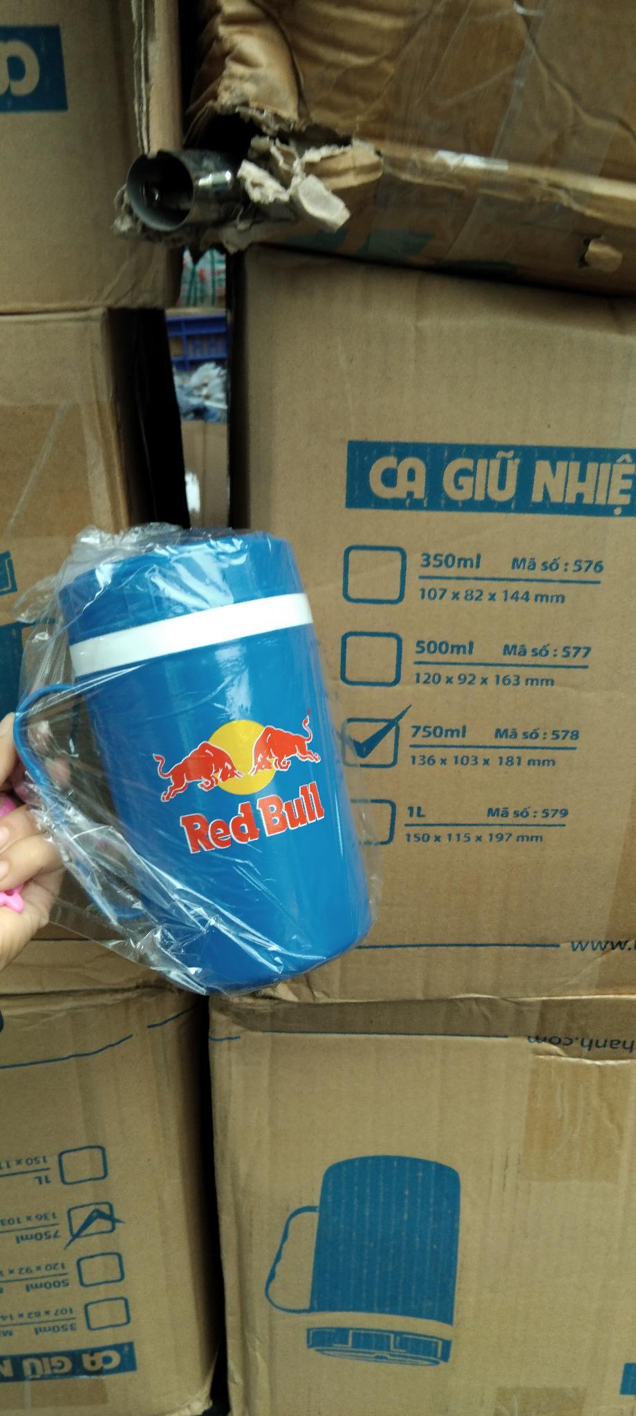 Ca đá giữ nhiệt redbull 750ml nhựa Hiệp Thành Tmark (Kiện 24 cái)