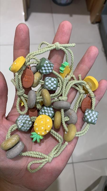 Dây cột tóc kèm charm