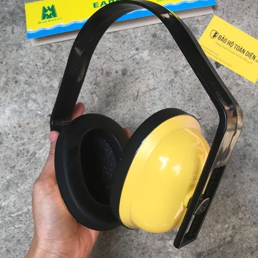 Chụp tai chống ồn