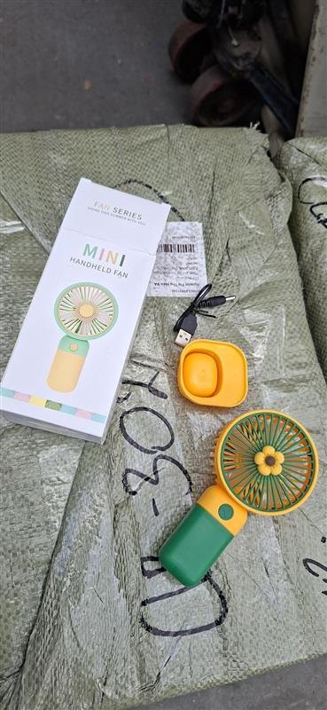 Quạt cầm tay (Kiện 144 cái)