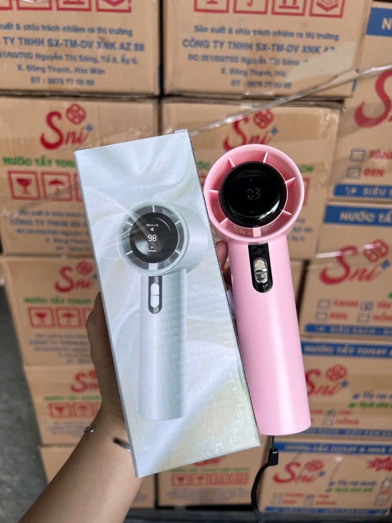 Quạt cầm tay có thể điều chỉnh màn hình kỹ thuật số (Kiện 100 cái)