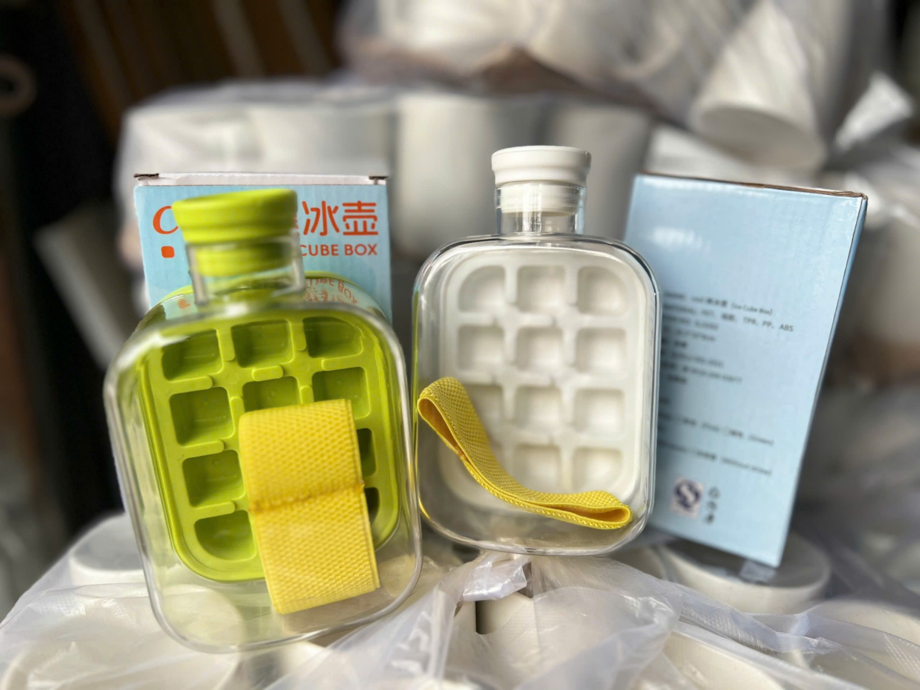 Chai làm đá viên 2 trong 1 (kiện 360 cái) 2