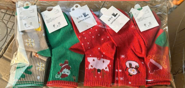 Set 10 đôi tất noel cho bé họa tiết nổi bật (kiện 100 set) 2