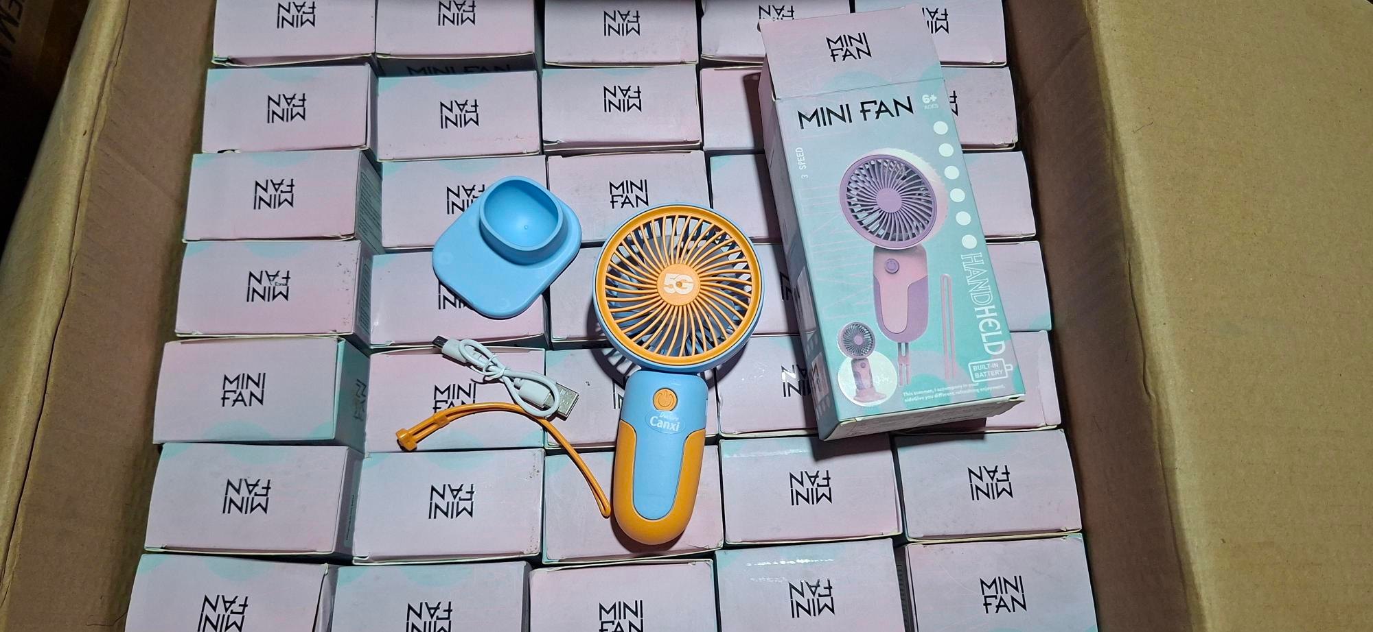 Quạt mini cute có đế (kiện 144 cái) 3