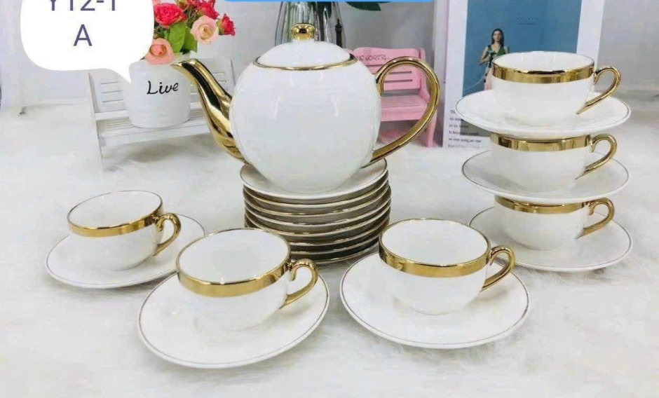 Bộ ấm chén sứ viền vàng cao cấp sang trọng (Kiện 12 bộ) 2