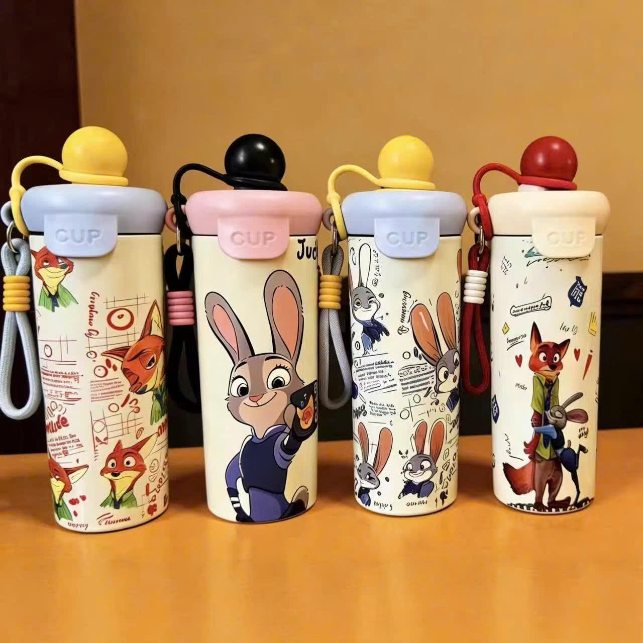 Ly giữ nhiệt 600ml hoạ tiết hoạt hình cáo và thỏ ( kiện 50 cái) 2