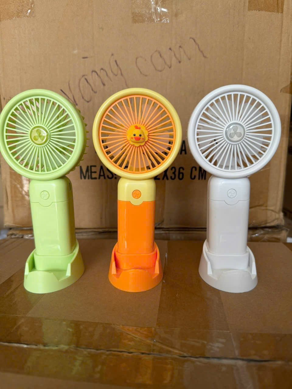 Quạt cầm tay mini sạc điện (Kiện 100 cái)