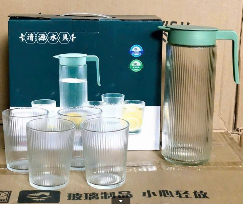 Set bình thủy tinh kèm 4 ly (kiện 16 bộ) 2