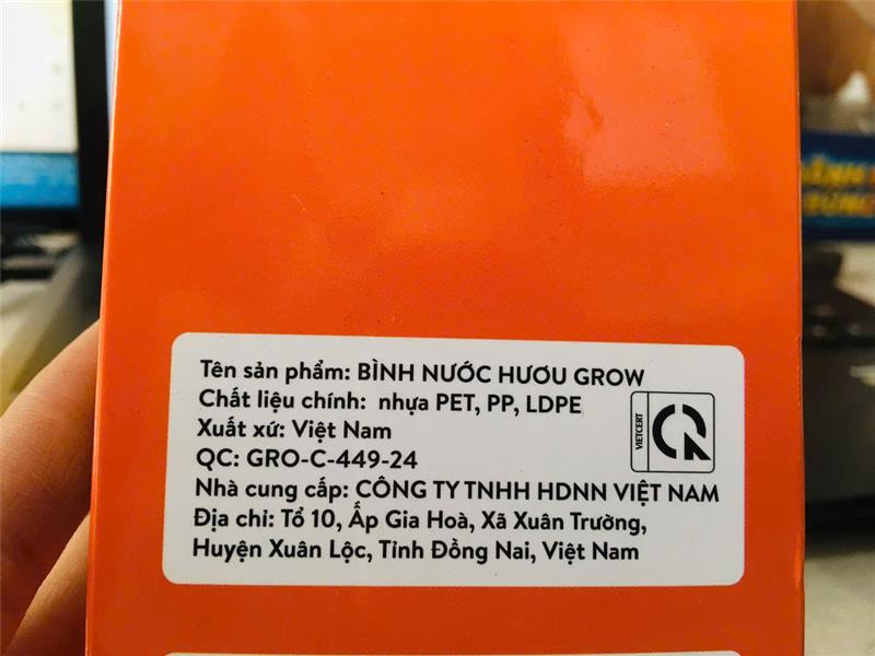 Binh-nuoc-di-hoc-huou-Grow-cho-be-Tmark-nhua-an-toan-de-dung-Kien-100-cai-_Binh-nuoc-di-hoc-huou-grow-cho-be-(Kien-100-cai)-1-Tmark.jpg