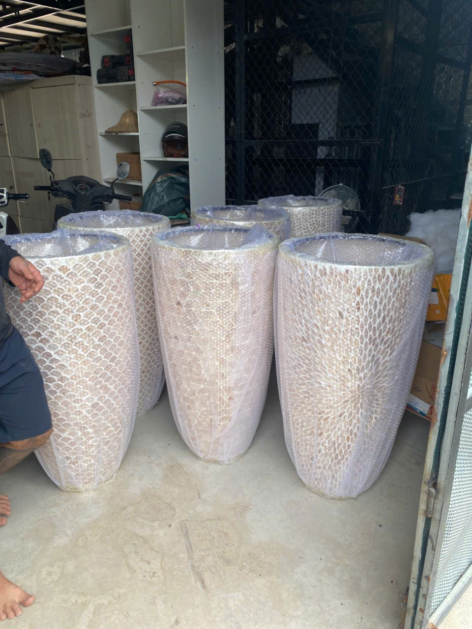 Chậu bom khảm trai composite 100 size 30