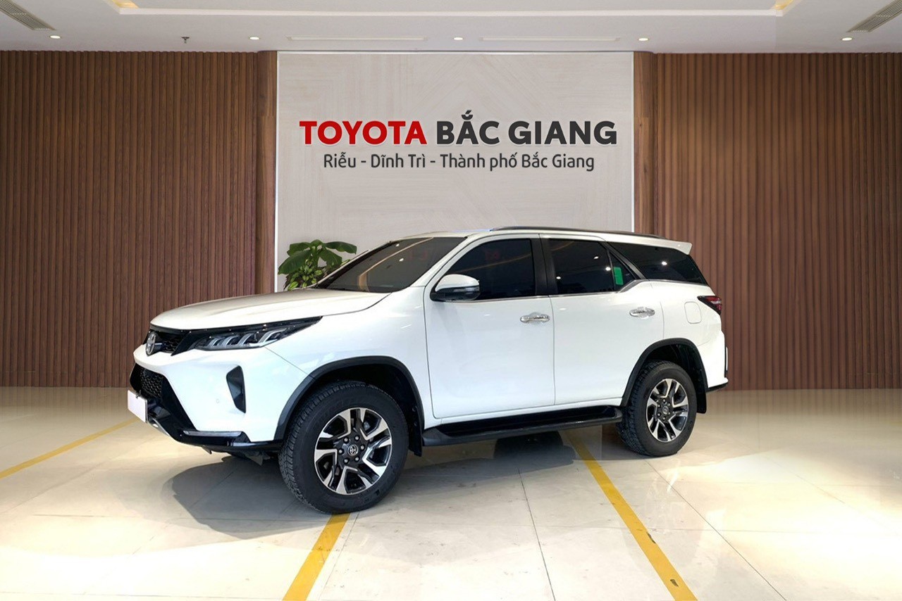 Toyota Fortuner_2020