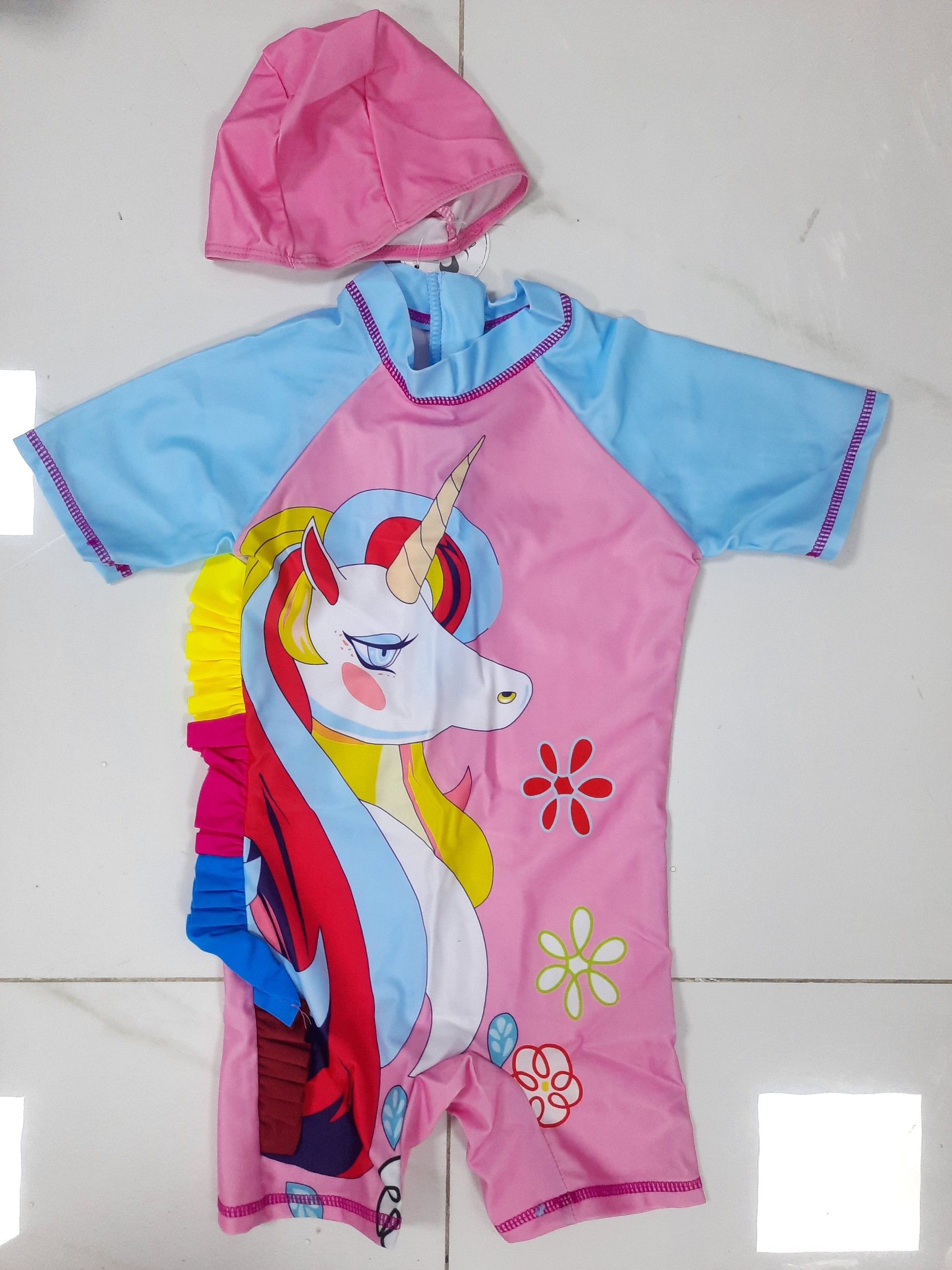 21-Bộ bơi liền kèm mũ Pony hồng xanh-2011 size L (3-4y)