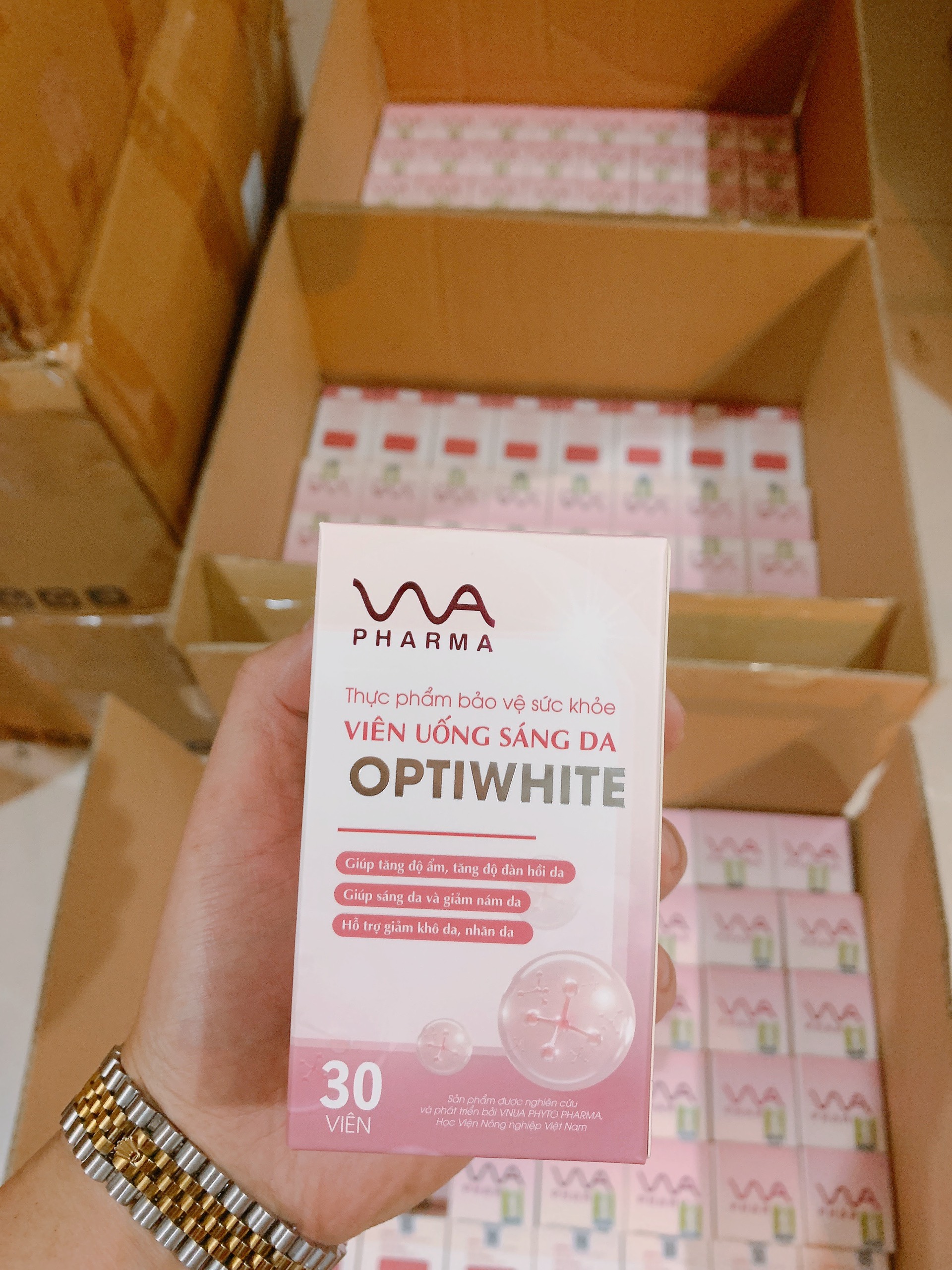 Vnua-Viên uống sáng da Optiwhite 30v