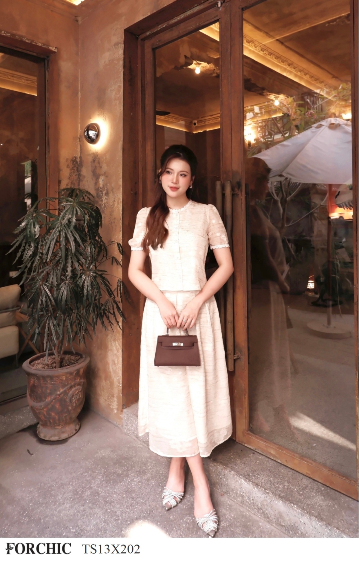 TS13X202 - Bộ Tơ Ép Hoa Vàng Đính Đá