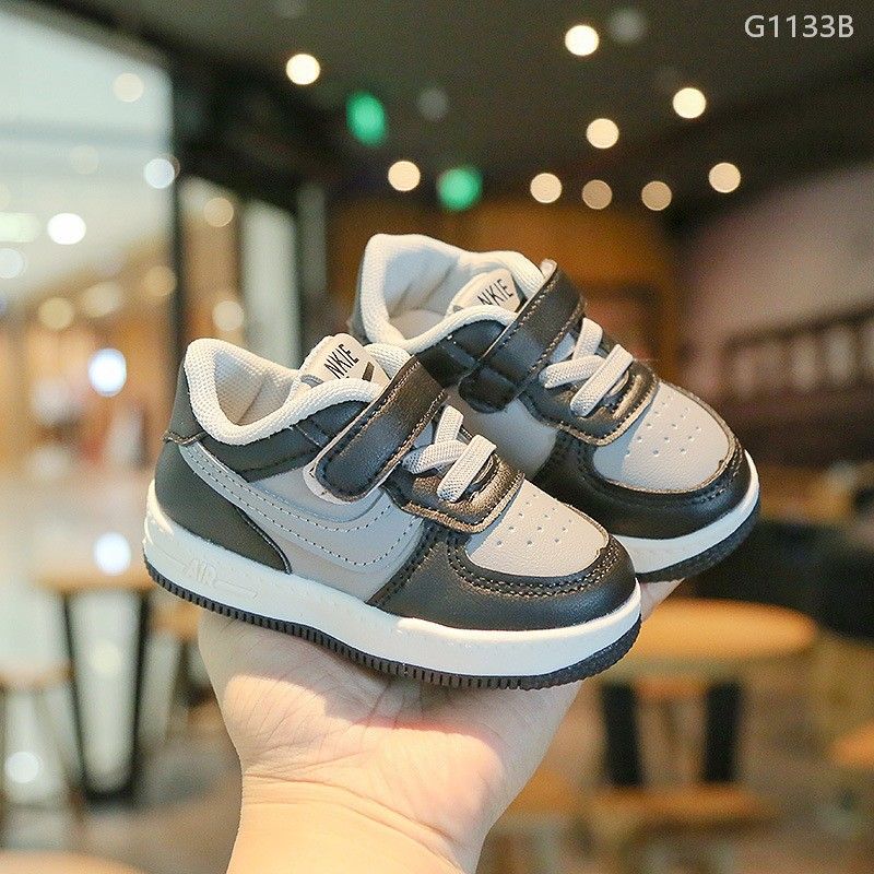 G1133 - Giày TT Nike hồng\đen