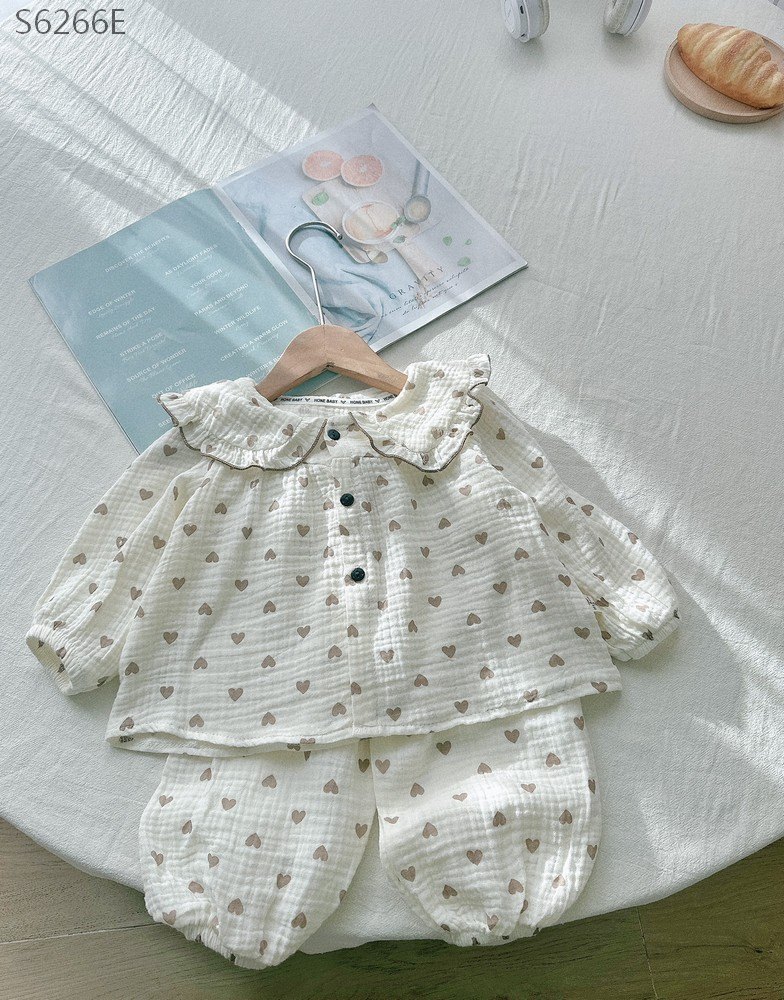 S6266E- Set Pijama Cổ Bèo Tim Nâu-1(8-10kg)