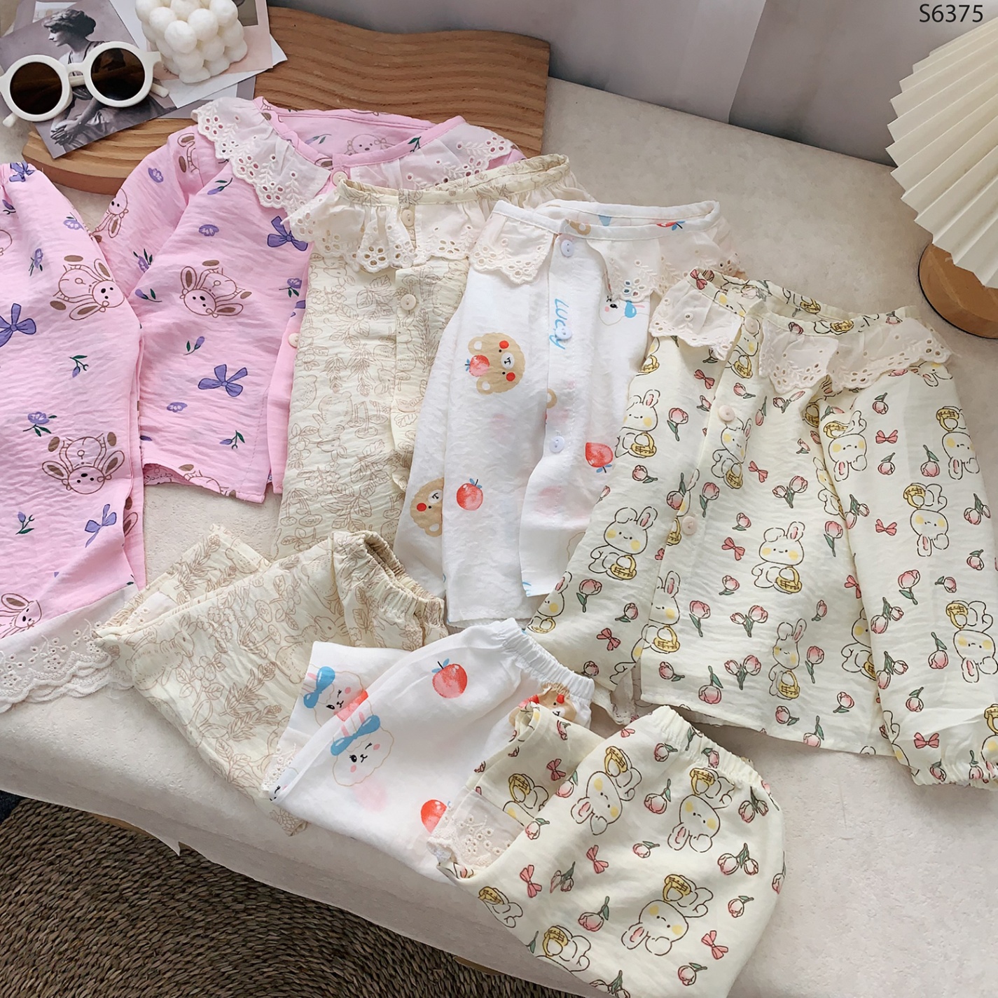 S6375 - Set Pijama Cổ Ren