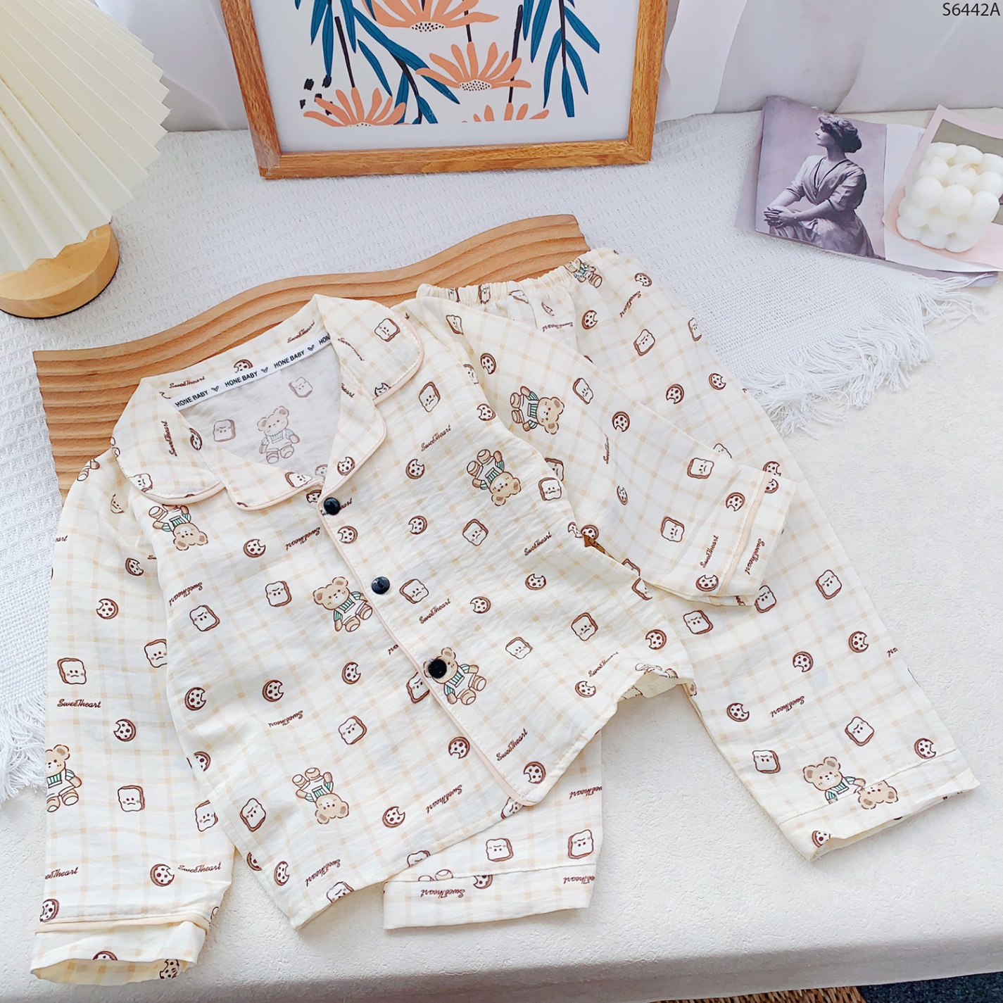 S6442A - Set Pijama Cổ Bẻ Gấu Bánh Mì Cho Bé-1(80)(8-11kg)