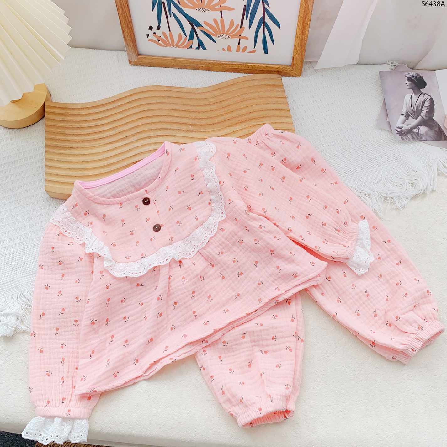 S6438A-Set Pyjama Xô Muslin Cổ Ren Hoa Hồng-1(8-10kg)