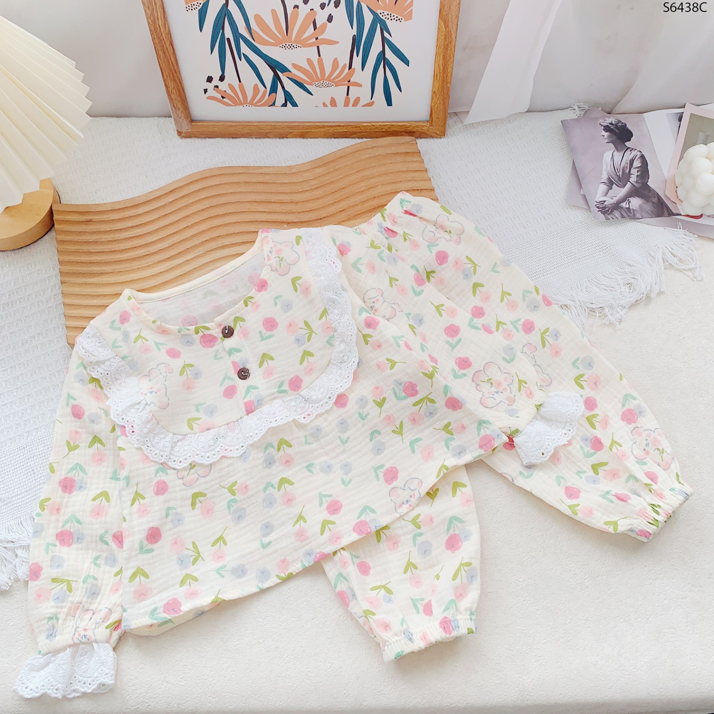 S6438C-Set Pyjama Xô Muslin Cổ Ren Hoa Tulip-1(8-10kg)