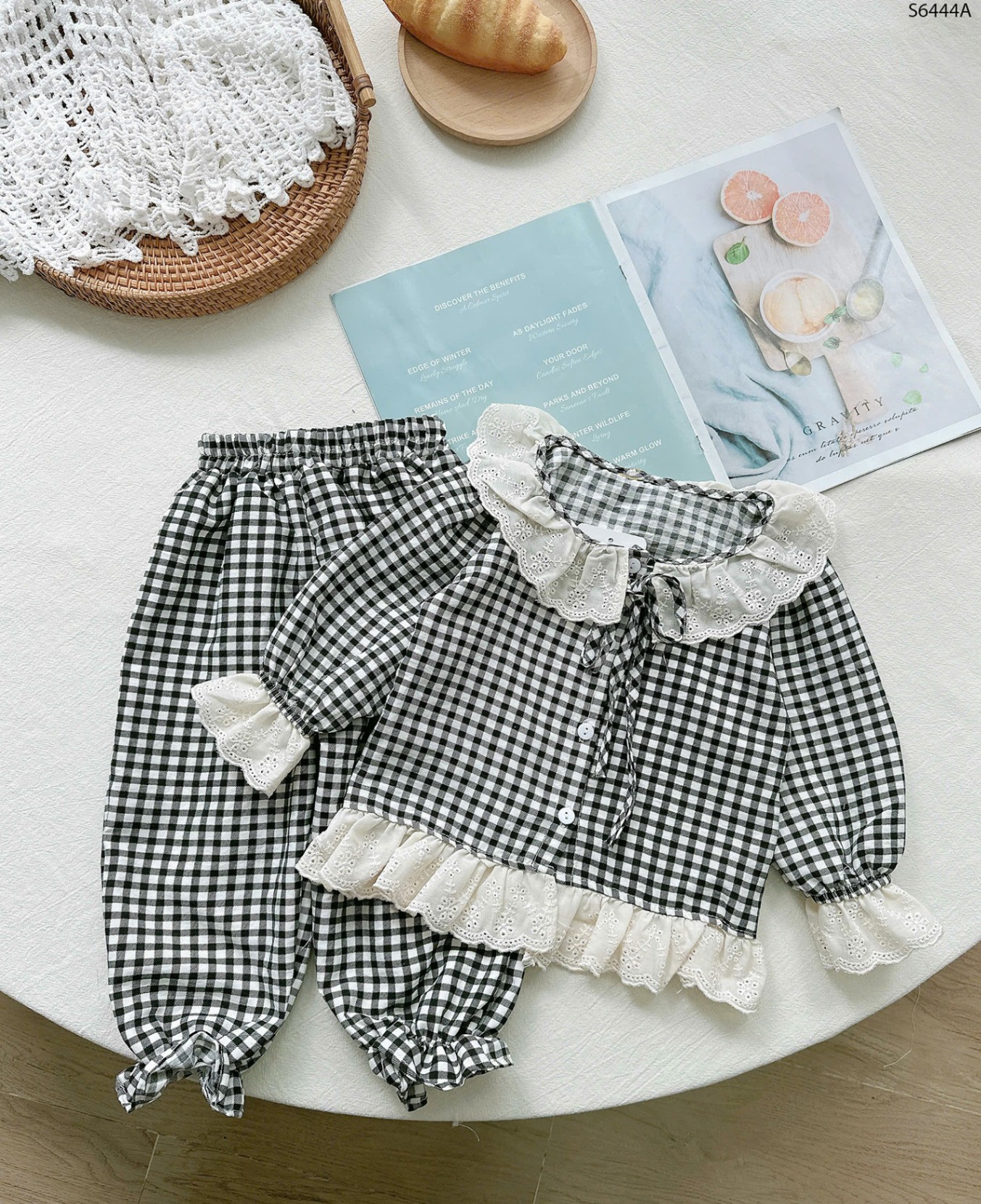 S6444A- Set Pijama Kẻ Caro Cổ Bèo Đen-1(80)(8-10kg)