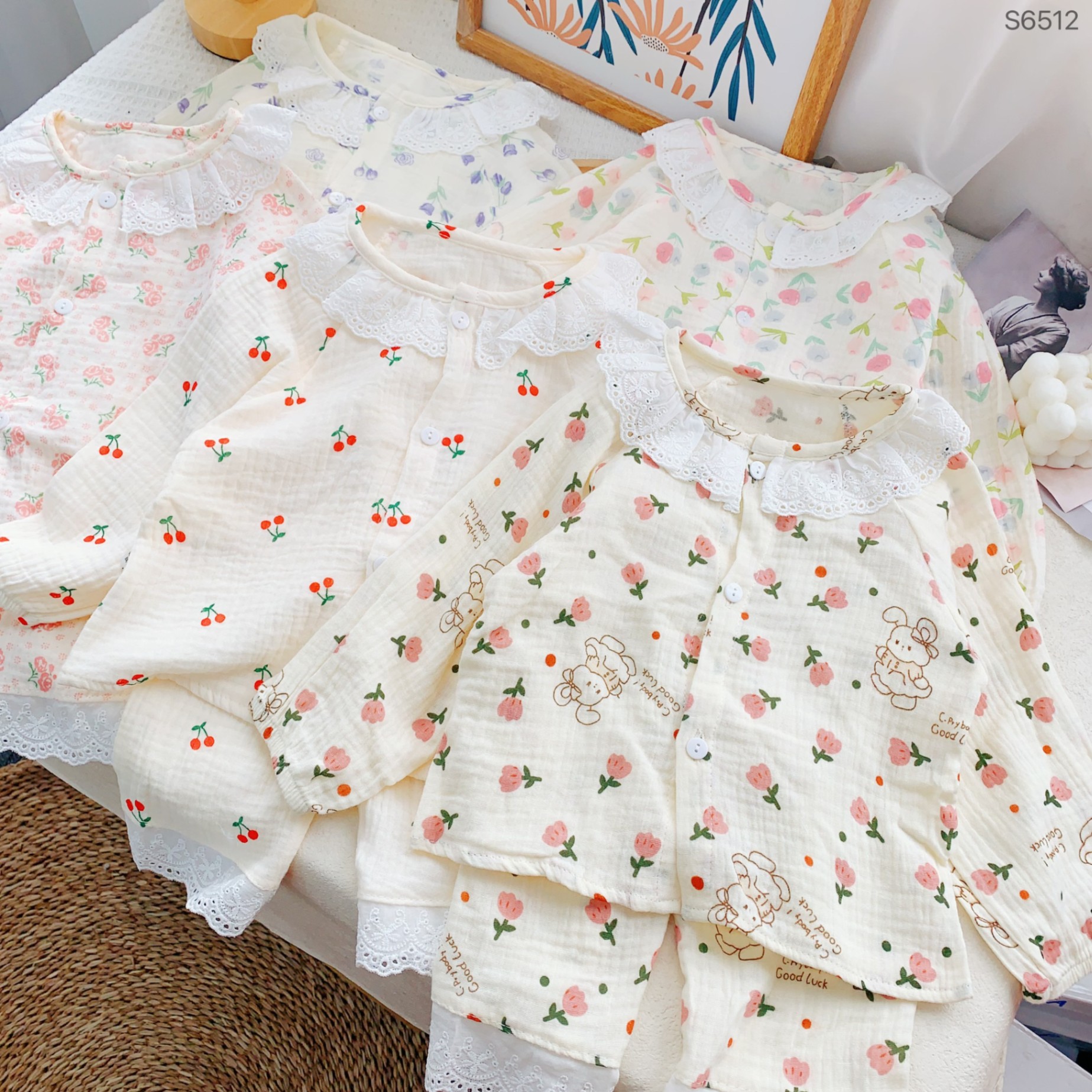 S6512 - Set Pijama Cổ Ren