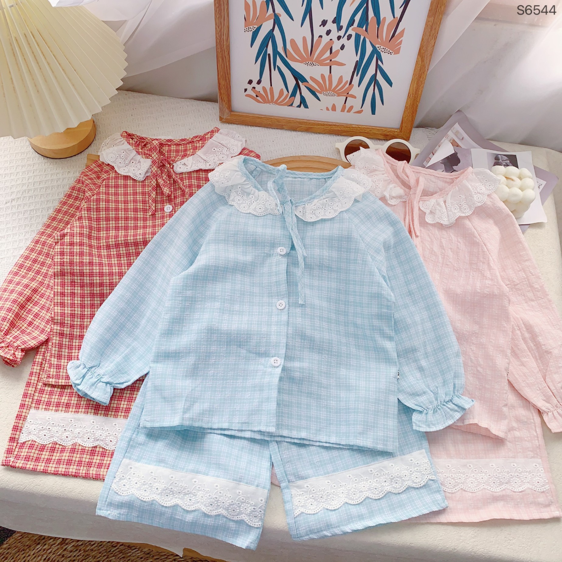 S6544- Set Pyjama Kẻ Cổ Ren Nơ