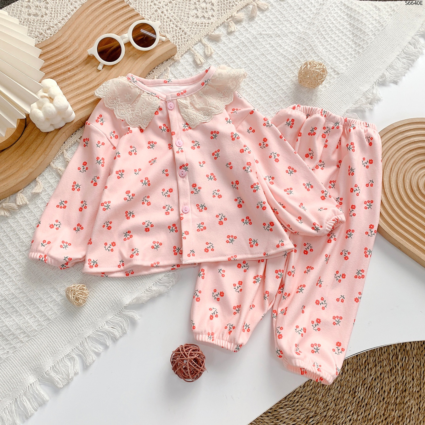 S6640E - Set Pyjama Nỉ Cổ Ren Hoa Hồng-1(8-11kg)