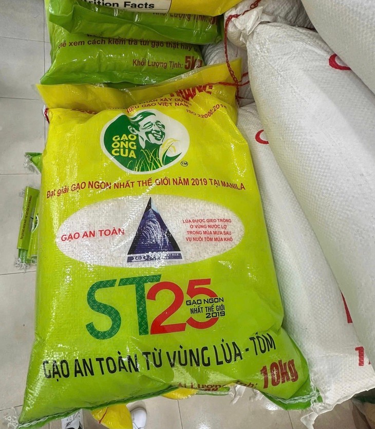 ÔNG HỒ QUANG CUA CHIA SẺ CÁCH PHÂN BIỆT GẠO ST25 THẬT, GIẢ