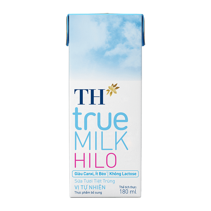 TH TrueMilk Sữa tiệt trùng vị tự nhiên HILO - Hộp 180ml