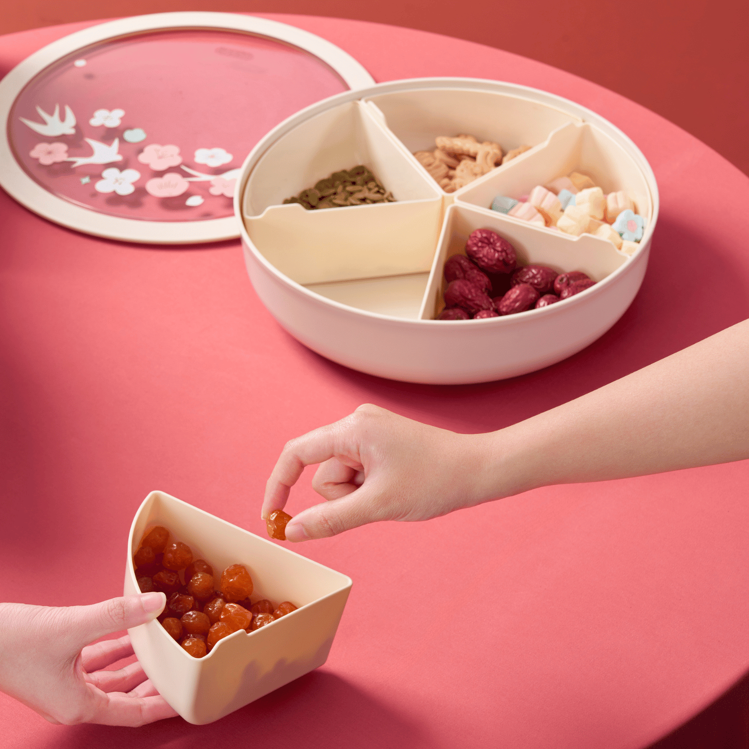 Hộp bánh mứt tròn Haru (2025)