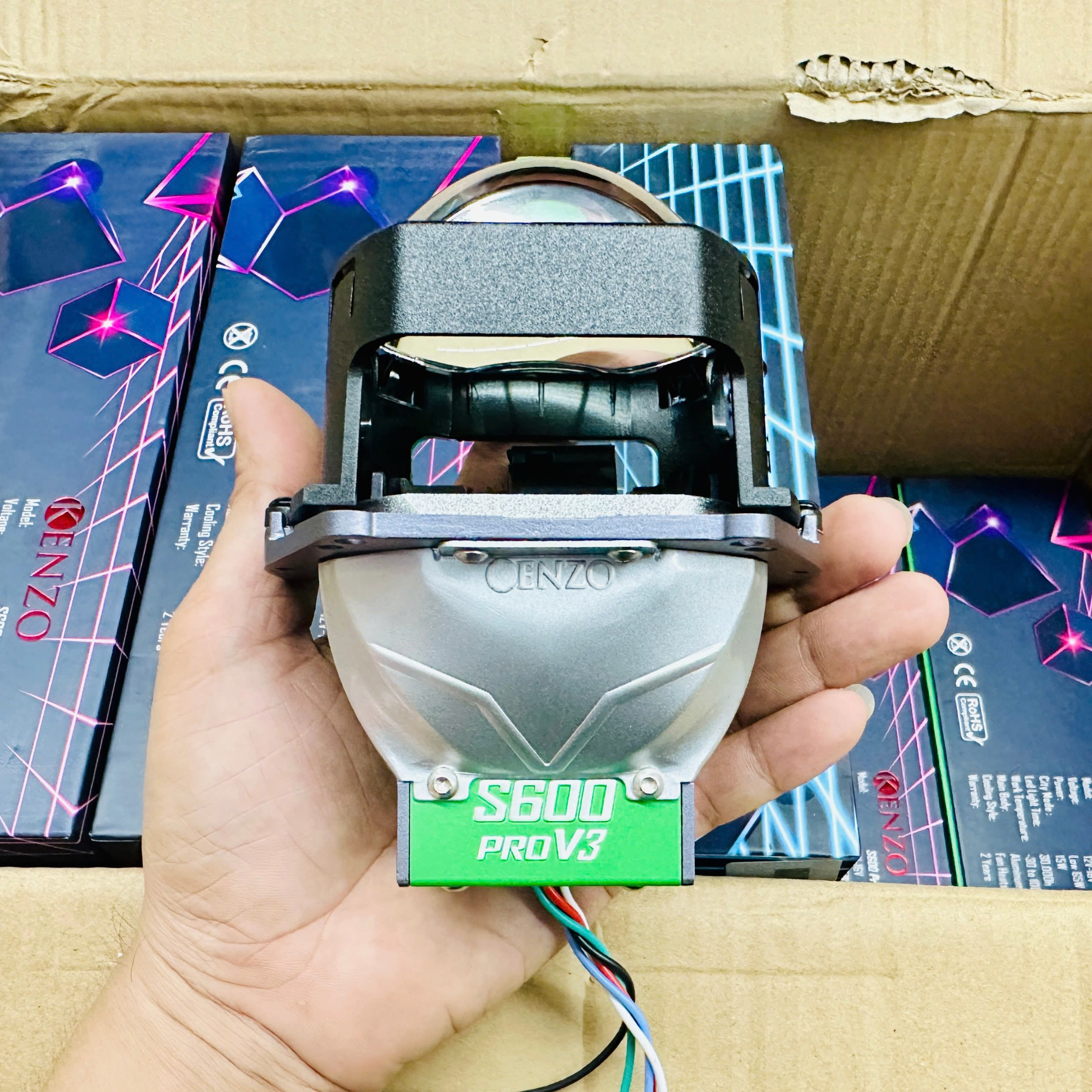 Đèn Led Bi Cầu Pha Siêu Sáng Bi led Kenzo S600 Pro V2 Vuông Mặt Cắt Thẳng - 75W - Hàng Chính Hãng 1 Bóng